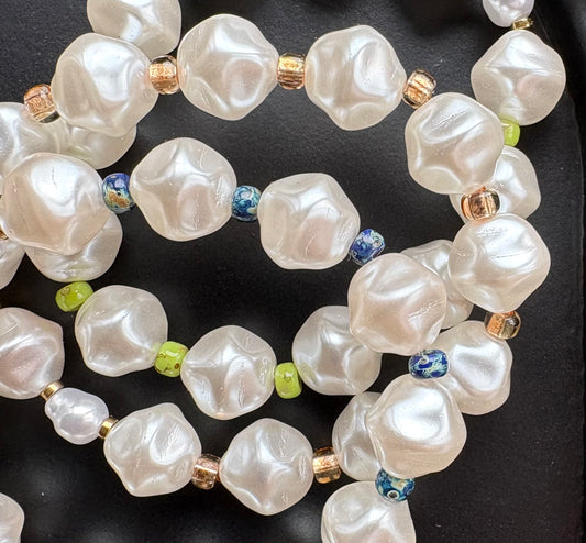 ELEGANCE - Bracelets de perles nacrées intemporel