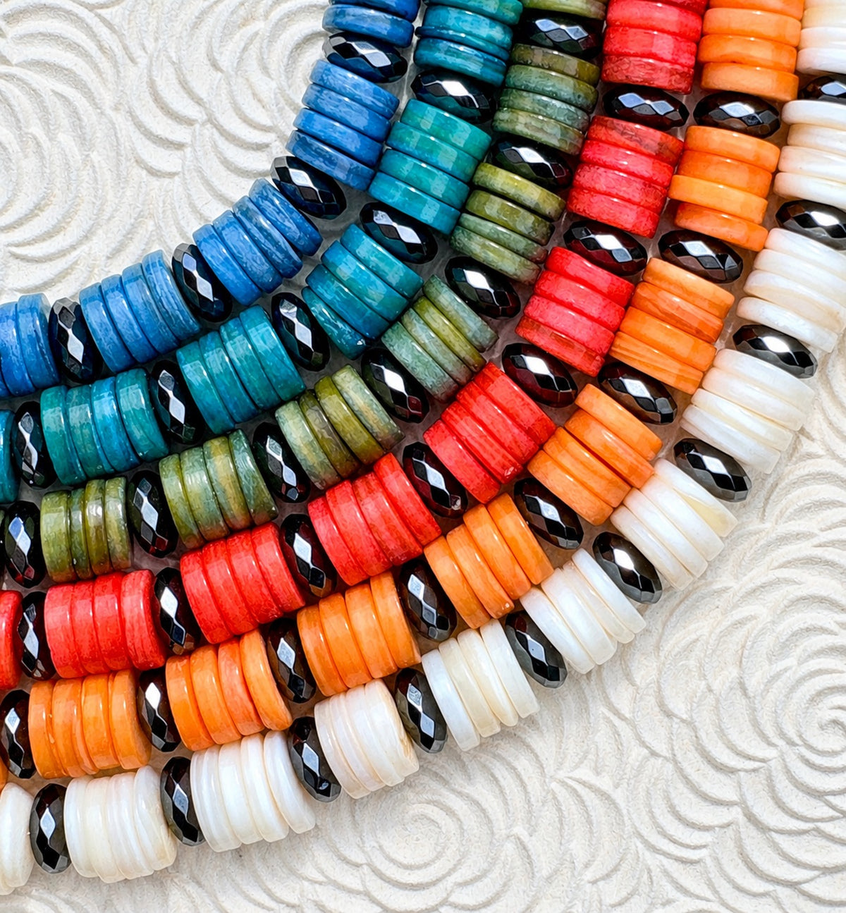 SABLE ROUGE - Colliers inspirés de tous ces étés au bord de l’Atlantique