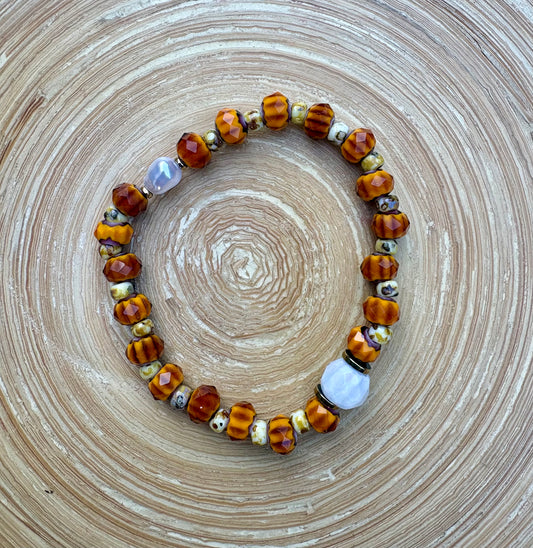 FRIDA - Bracelet de perles lumineux aux accents bohèmes chic