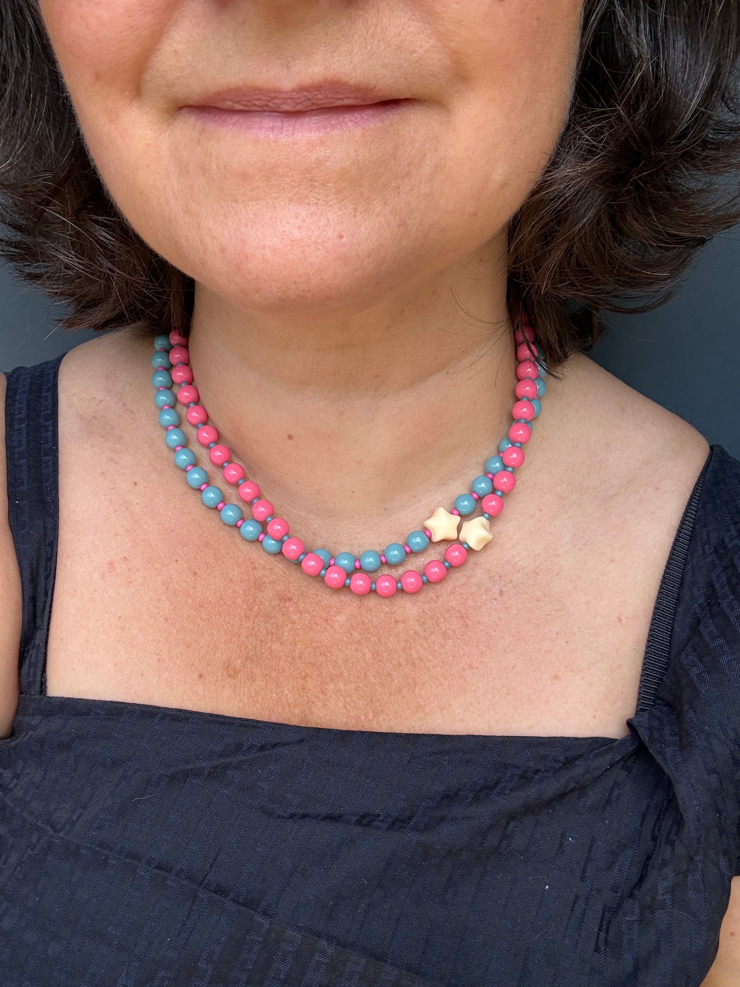 BUBBLY STAR BRILLANT - Collier de perles colorées qui met de bonne humeur