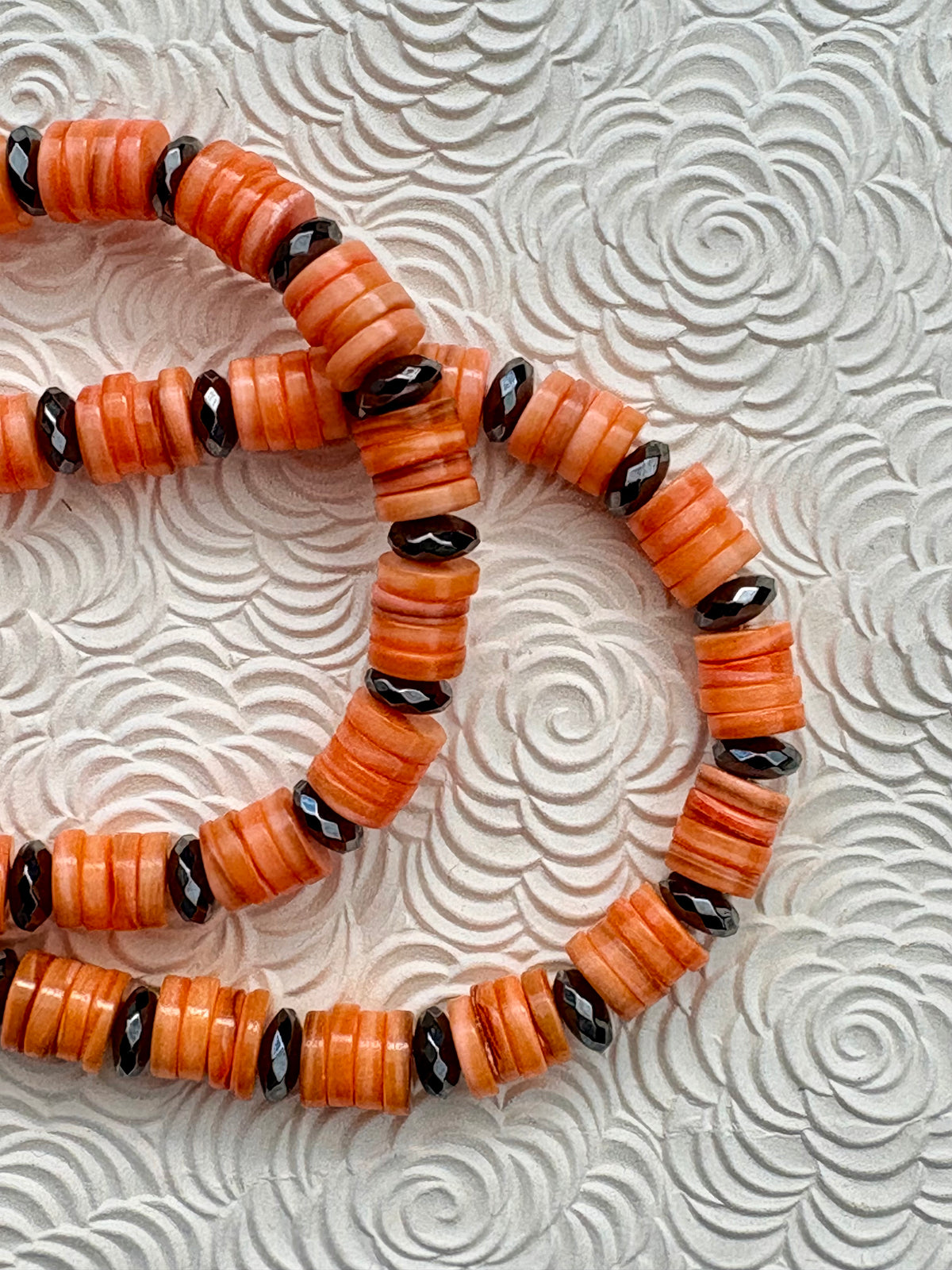 SABLE ROUGE - Colliers inspirés de tous ces étés au bord de l’Atlantique